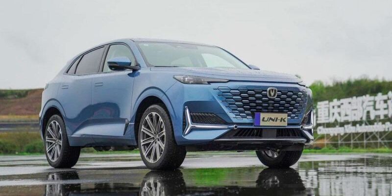 Кроссовер Changan Uni-K потерял в цене ₽719 тыс. на вторичном рынке