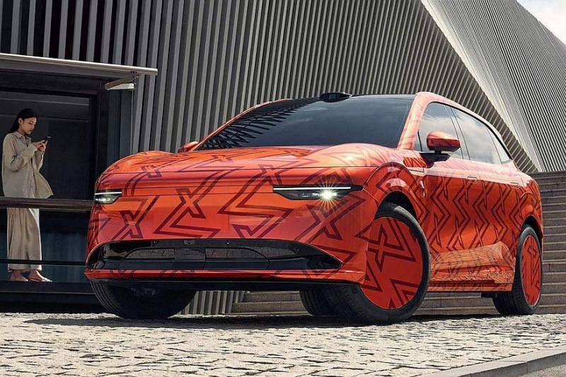 Новый кроссовер Geely Zeekr появился на фотографиях