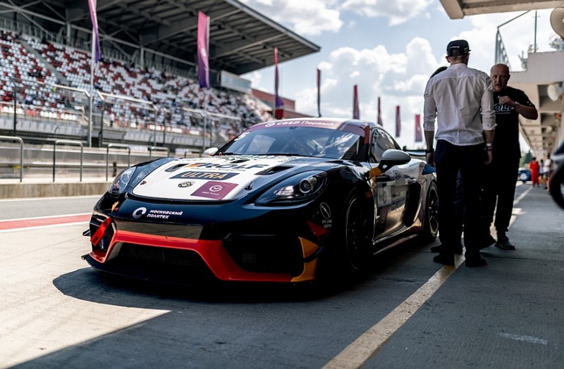 РОЛЬФ и Sportcar Racing Team – двукратный победитель Sber First GT Cup
