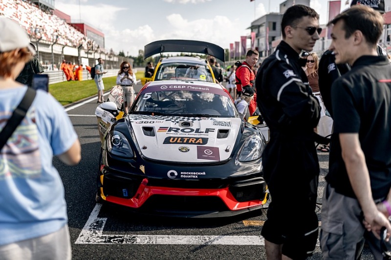 РОЛЬФ и Sportcar Racing Team – двукратный победитель Sber First GT Cup