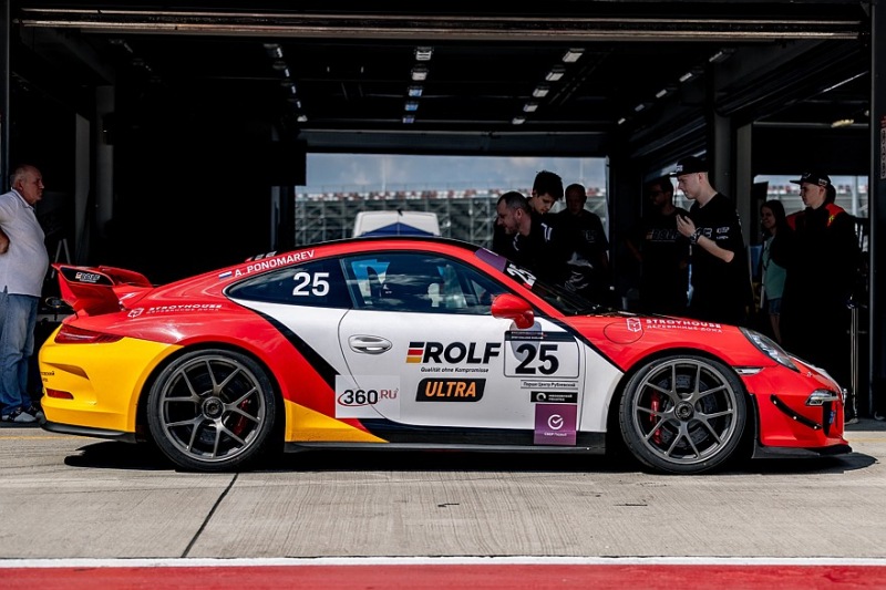 РОЛЬФ и Sportcar Racing Team – двукратный победитель Sber First GT Cup