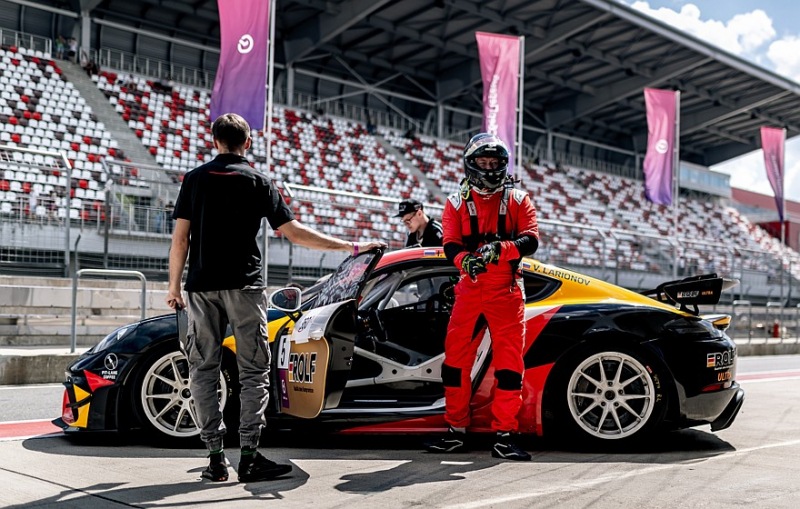 РОЛЬФ и Sportcar Racing Team – двукратный победитель Sber First GT Cup