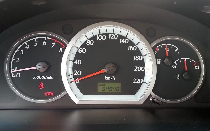 Госдума предлагает штрафовать за завышение пробега автомобиля