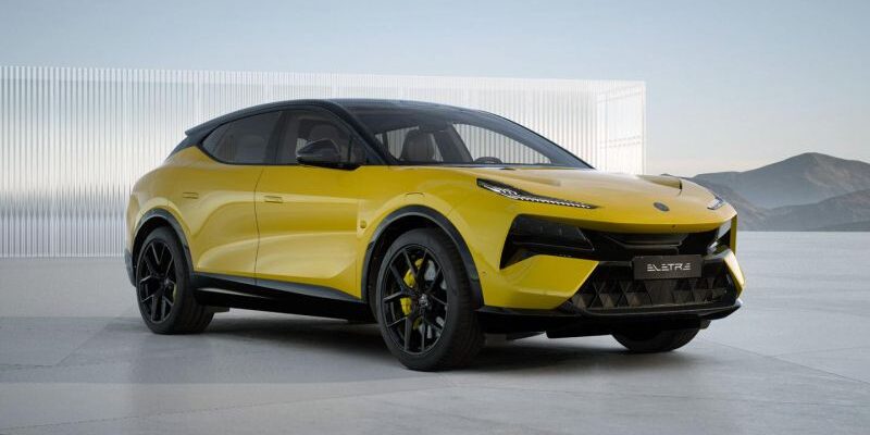 В Россию привезли 918-сильный электрокар Lotus Eletre за ₽23 млн