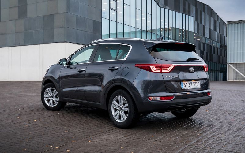 Лучшими семейными кроссоверами были названы BMW, Mazda и Skoda. Рейтинги и цены