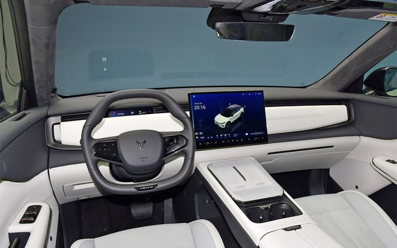 Дилеры решили представить в России новые BMW X3 и Audi A5. Чего еще ожидать