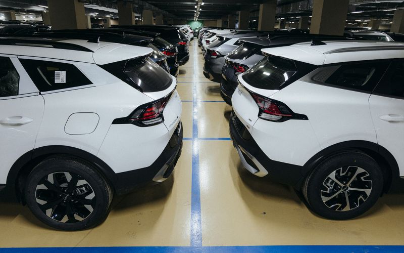 Параллельно импортные автомобили дорожают: когда и как сэкономить
