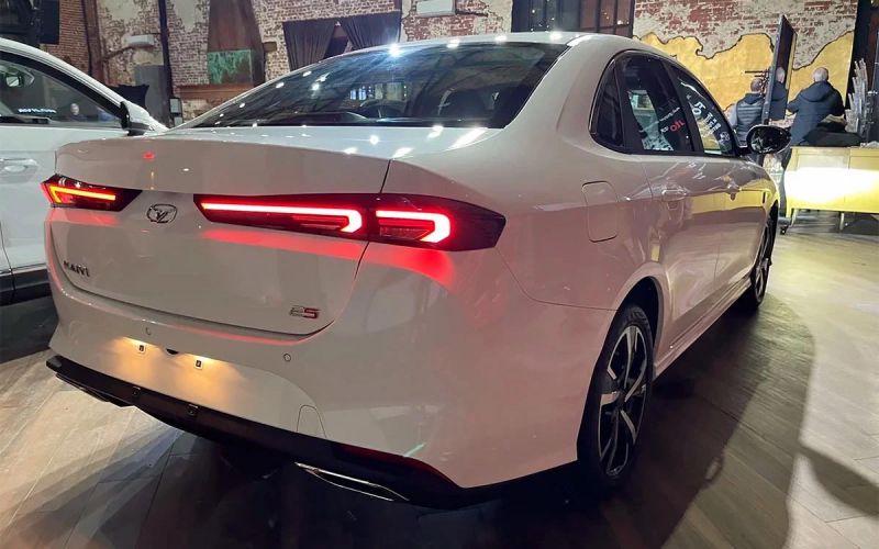 Новая Lada Vesta с ESC: с какими иномарками она составит конкуренцию
