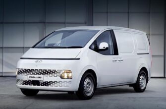 Российский дилер начал продажи нового фургона Hyundai Staria Load. Цены