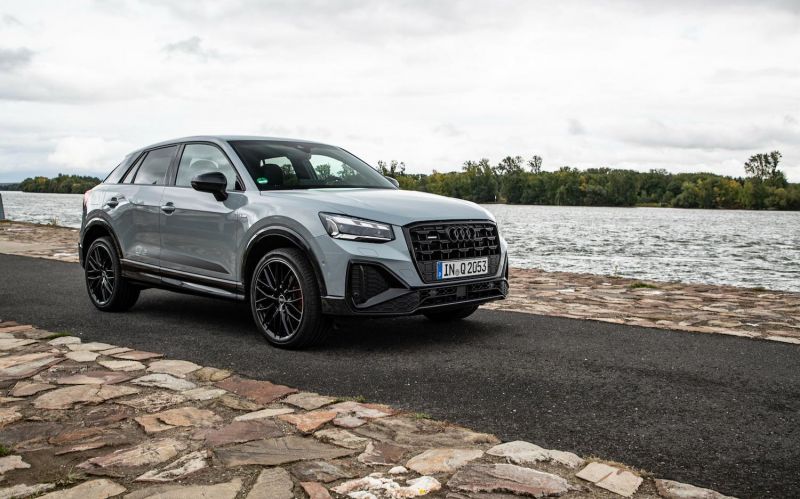 Рестайлинговый Audi Q2 начал продажи в России. Подробности и цены