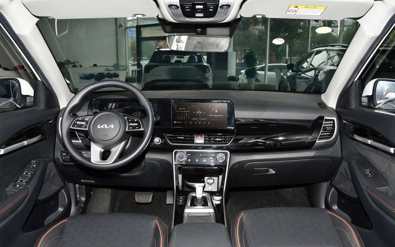 Фотографии и комплектации 5 новых моделей Hyundai и Kia стоимостью до 2,5 миллионов вон