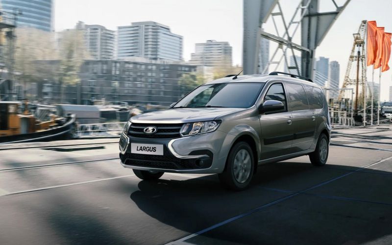 АвтоВАЗ планирует обновить Lada Largus но не скоро
