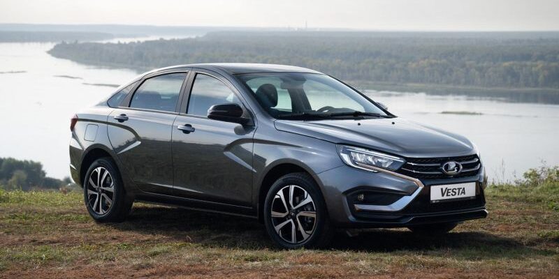 Чем удивил флагман АвтоВАЗа. 15 отличий новой Lada Vesta с ESC