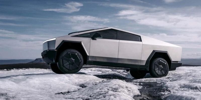 Кадыров заявил, что Илон Маск удаленно отключил ему Tesla Cybertruck