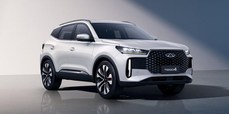 Chery представила новый кроссовер Tiggo 4 в России. Теперь без «механики»