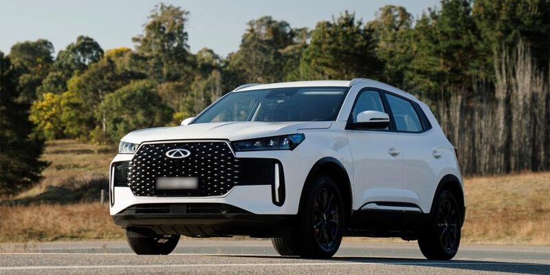 Когда новый кроссовер Chery Tiggo 4 появится в автосалонах. Ответ дилеров