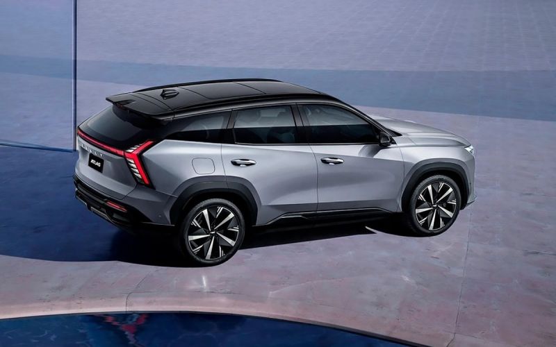 Кроссовер Geely Atlas становится все дальше и дальше от покупателей. Цена снова выросла