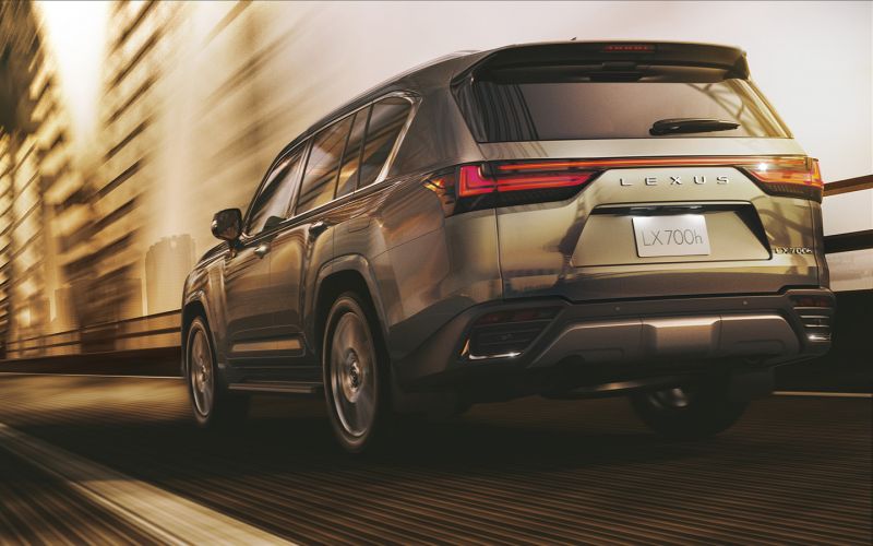 Lexus обновил свой флагманский внедорожник LX. Теперь это гибрид