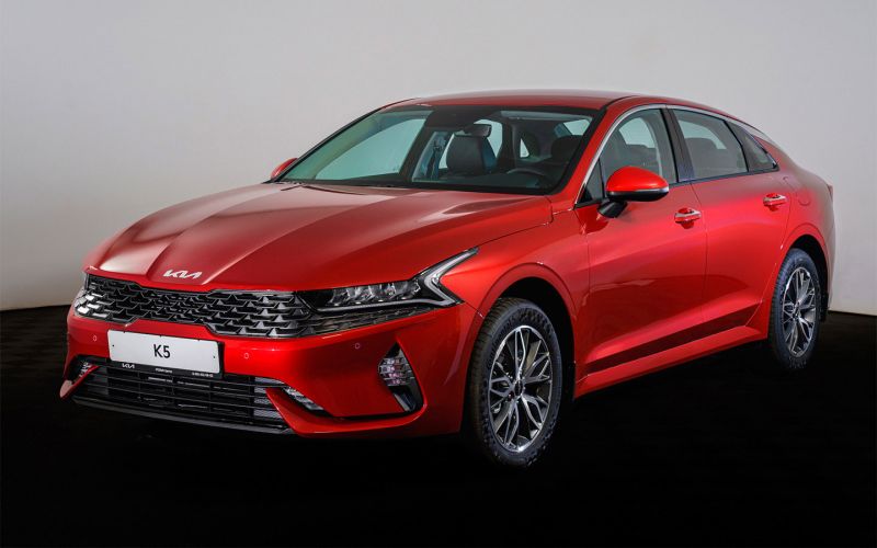 Новые Kia в России: какие модели легко купить у дилеров за 2,5 миллиона евро