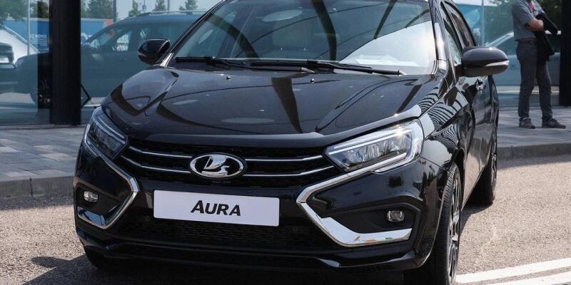 Путин запустил серийное производство Lada Aura