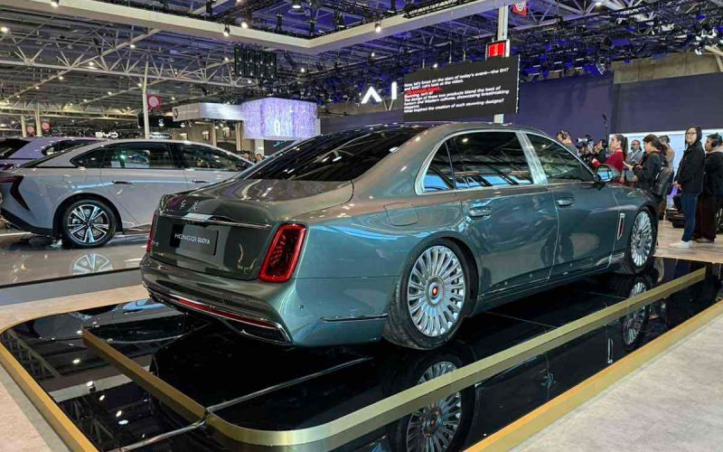 Самая привлекательная новинка Парижского автосалона. Какие модели привезут в Россию