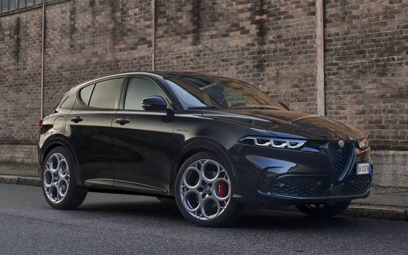 Самая привлекательная новинка Парижского автосалона. Какие модели привезут в Россию