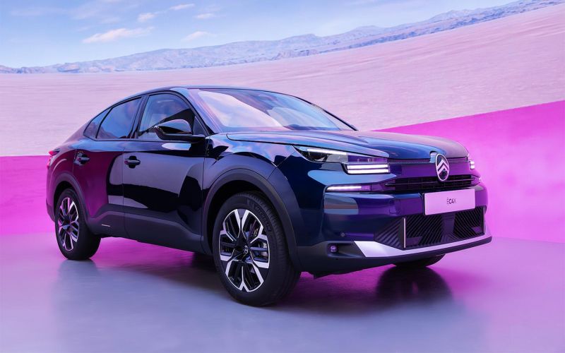 Самая привлекательная новинка Парижского автосалона. Какие модели привезут в Россию