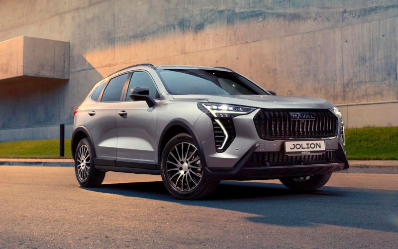 «Процентные ставки начинаются от 0,1%». Сколько стоит купить в кредит Lada, Chery и Haval