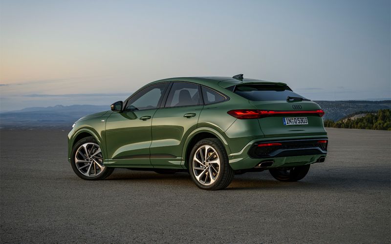 Audi представила новый купе-кроссовер Q5 Sportback без кожаного салона