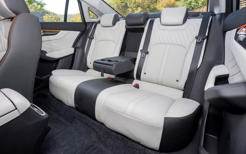 Деловой китайский. Сколько стоит Dongfeng Shine Max

