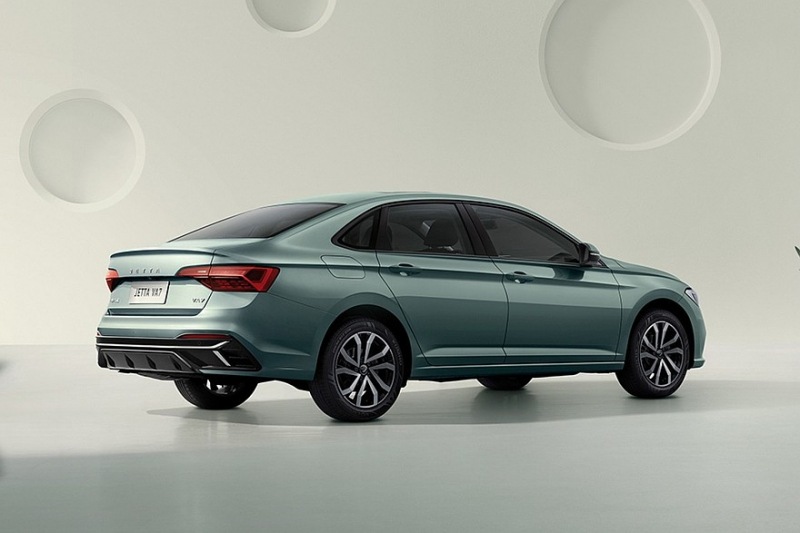 Седан ВА7, созданный на базе Volkswagen Jetta, дополняет линейку бренда Jetta, представленную в России
