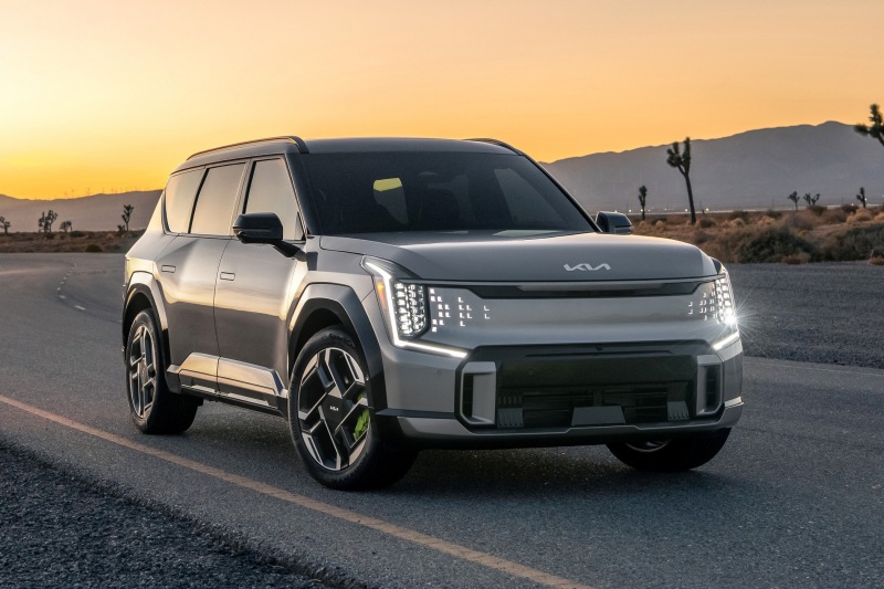 Kia EV9 получит спортивную версию GT с симулятором переключения передач