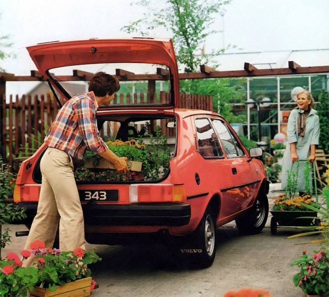 Маленький викинг: как появились Volvo серии 300 и чем здесь Renault и DAF