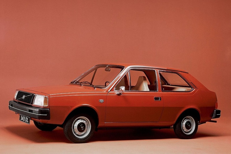 Маленький викинг: как появились Volvo серии 300 и чем здесь Renault и DAF