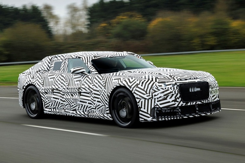 Ребрендинг Jaguar вызвал волну ненависти в социальных сетях, и компании приходится реагировать