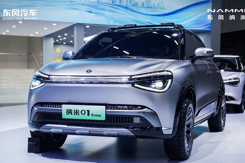 Стильный и экономичный хэтчбек South America 01 от Dongfeng трансформируется в кроссовер