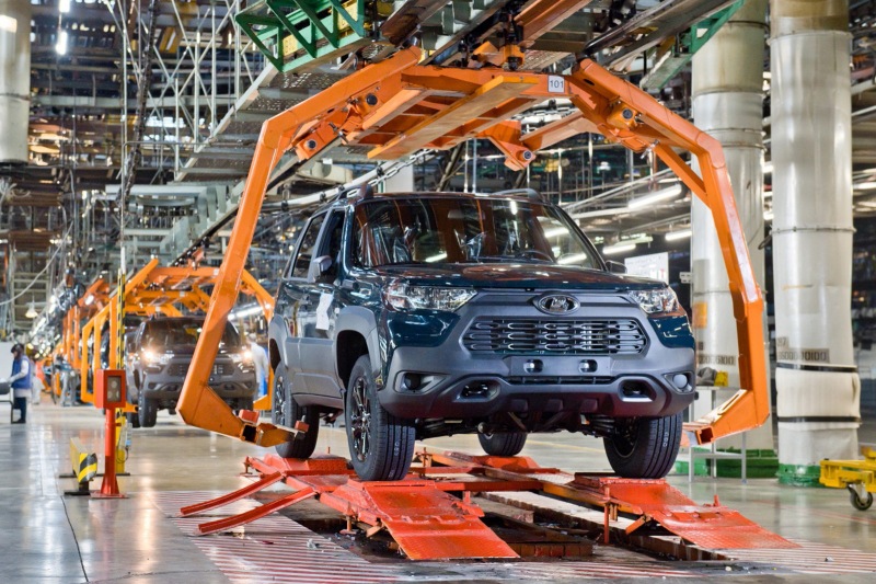 АВТОВАЗ увеличивает инвестиции и планирует выпустить 12 новых моделей и новых версий