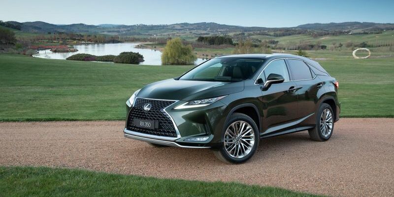Какие кроссоверы до ₽5 млн предпочитают в России. Опрос Autonews