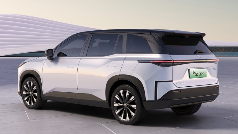 кроссовер Toyota bZ3X готовится к выходу на рынок: обещает экстремально низкие цены