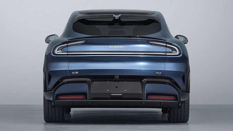 Кроссовер Xiaomi YU7 появился на первых фотографиях: да, он похож на Ferrari Purosangue