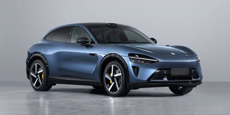 Кроссовер Xiaomi YU7 показался на первых фотографиях: да, он похож на Ferrari Purosangue