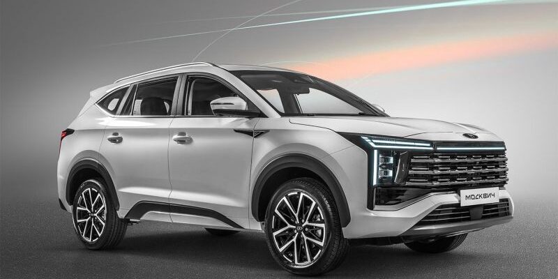 Назван срок начала продаж кроссовера «Москвич 8». Он сильно запоздал
