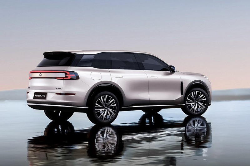 Новый кроссовер Changan Qiyuan C798: расшифровка салона
