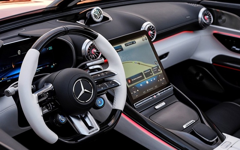 Серийный спорткар Mythos Mercedes-AMG PureSpeed: быстрый, шумный и дорогой