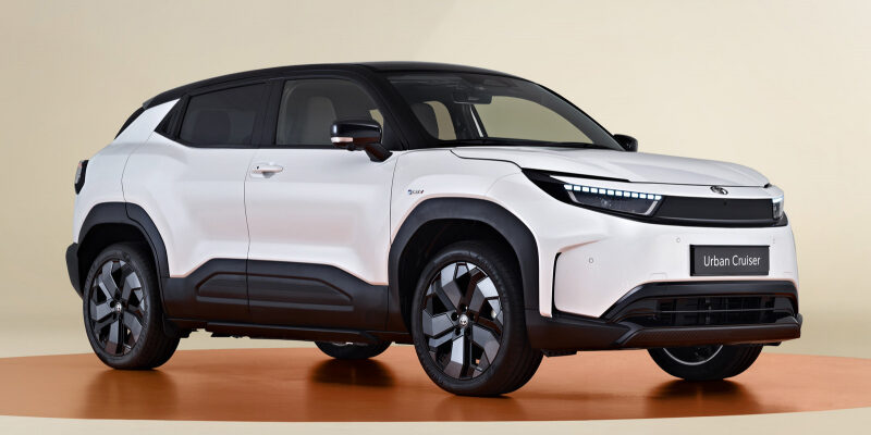 У Suzuki e Vitara появился близнец: полностью рассекречен новый Toyota Urban Cruiser