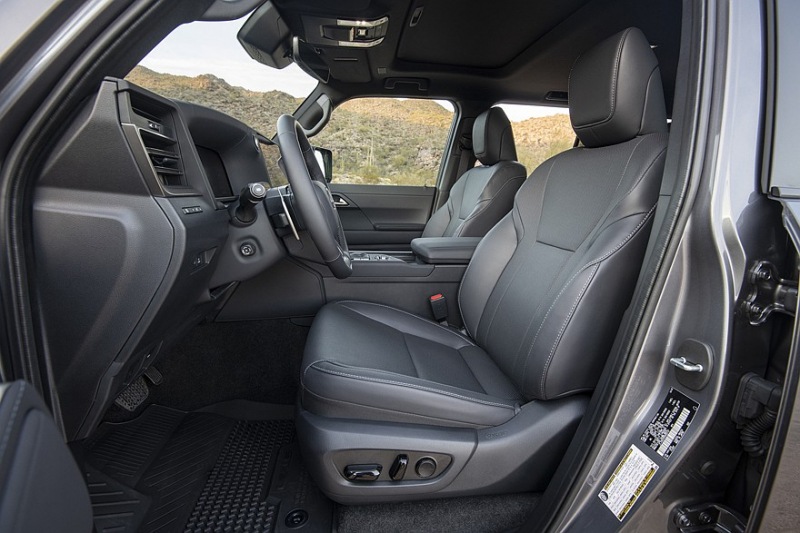 Внедорожник Lexus GX получил обновление 2025 модельного года и повышение цен