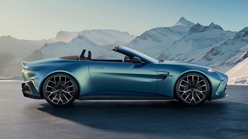 Aston Martin представляет родстер Vantage: технология, подобная купе, но всего на 60 кг тяжелее