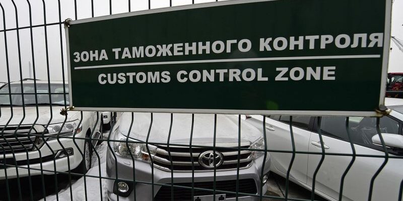 Эксперт пояснил, какие «параллельные» авто не требуют доплаты утильсбора