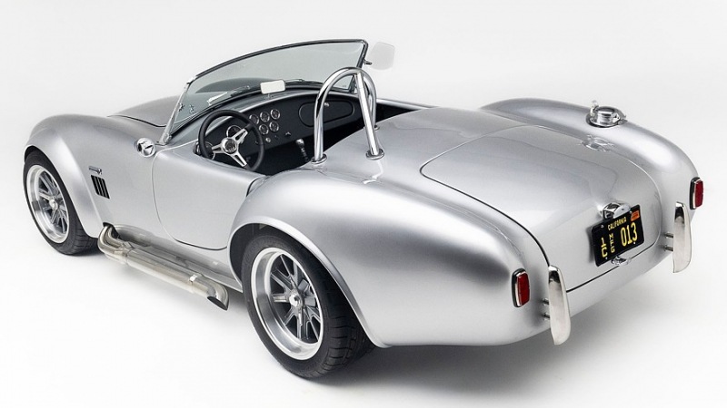 Родстер Factory Five Mk5: классика нового поколения для зрелых водителей