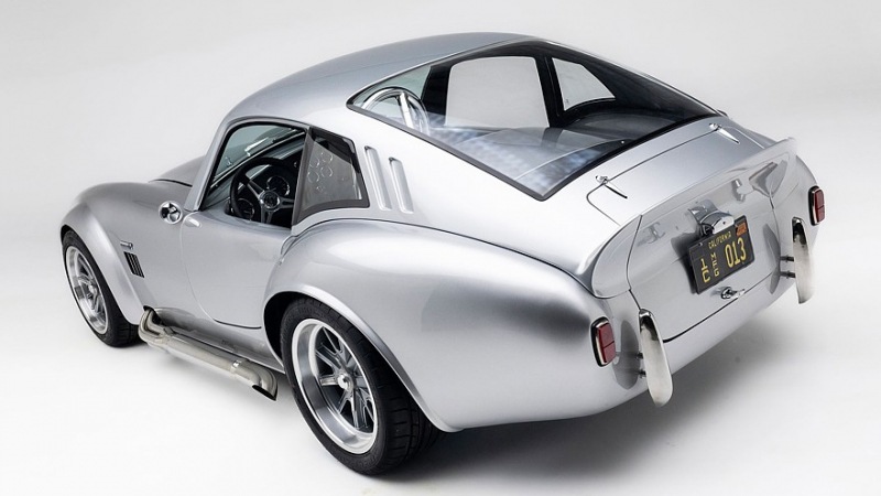 Родстер Factory Five Mk5: классика нового поколения для зрелых водителей